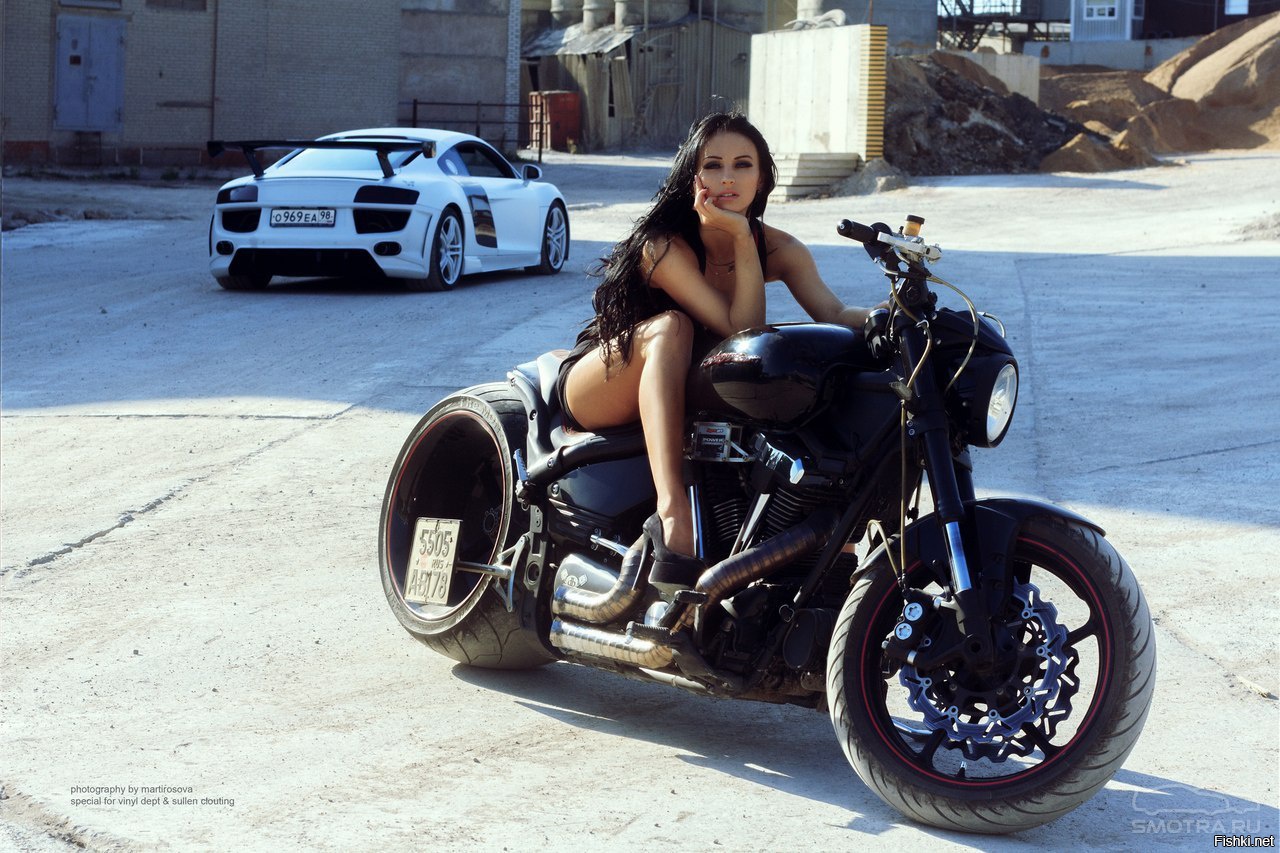Sexy model Brunettes on a motorcycle in Laval