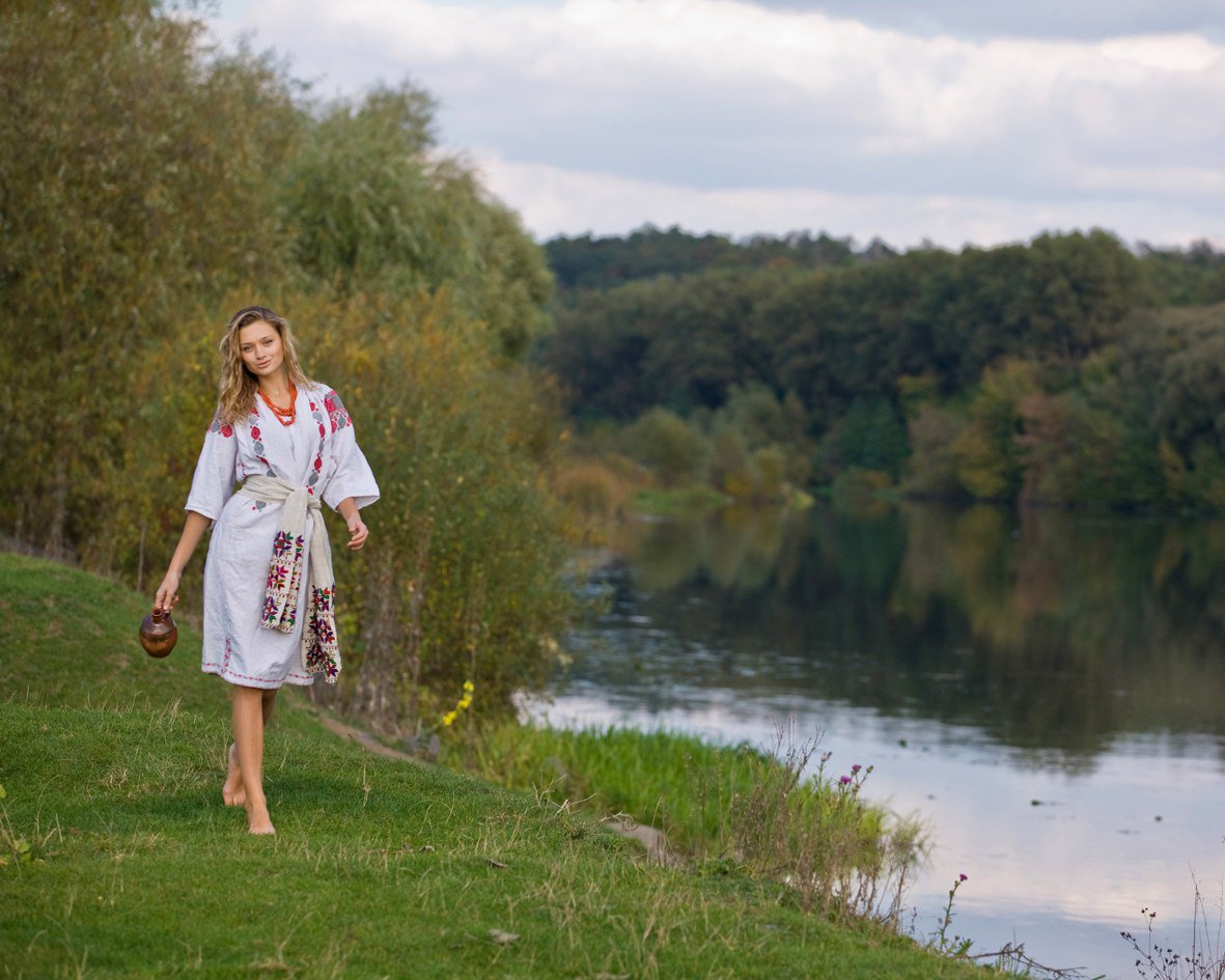 Nude girl Slavic women in Laval